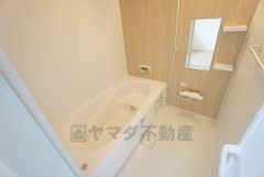 お子様と入っても十分ゆったりサイズです。