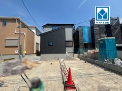 敷地面積広々50坪以上＾＾南面バルコニー。ランドリールーム有＾＾快適でゆとりのある生活空間で新生活を始めましょう＾＾