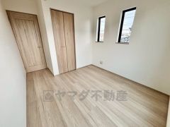 居室としてももちろん、収納や書斎、お子様のプレイスペースにも＾＾使い勝手が良さそうです＾＾