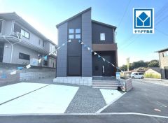 地下鉄七隈線「梅林」駅まで徒歩約9分。毎日の通勤・通学にも便利な立地です＾＾