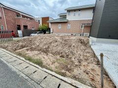 西側約4.0ｍの前面道路に面しています