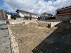 前面道路：公道西側6ｍ。