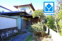 古家あり。建築条件なしなので、お好きなハウスメーカーで建築も可能です＾＾