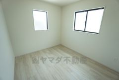 居室としてももちろん、収納や書斎、お子様のプレイスペースにも＾＾使い勝手が良さそうです＾＾