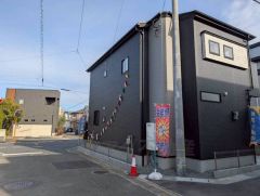 全棟カースペースは2台分確保