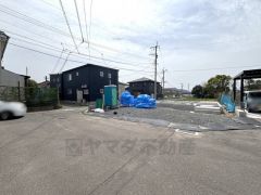 前面道路：東4ｍ