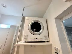 家事の時短に大活躍＾＾天候を気にせずお洗濯できる衣類乾燥機付きなのは嬉しいポイントです＾＾