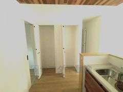 リビングにはパントリーと収納付き＾＾すぐに使いたい日用品やお掃除道具入れに重宝しますね＾＾