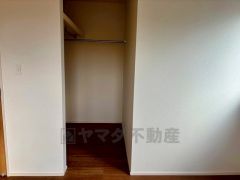 ウォークインクローゼット付きなので、毎日のコーディネートが楽しくなりそうですね＾＾