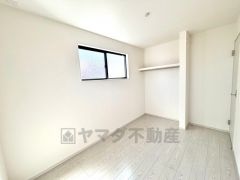 居室としてももちろん、収納や書斎、お子様のプレイスペースにも＾＾使い勝手が良さそうです＾＾