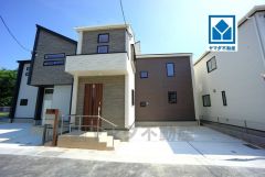 閑静な住宅街でのんびりとした住環境＾＾四箇田小学校徒歩9分、スーパーまで徒歩7分の生活便利な物件＾＾