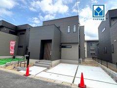 JR筑肥線「周船寺駅」まで徒歩15分＾＾ 都心へのアクセスも良好な住環境。