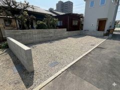 2号棟　駐車場
