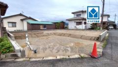物件から約1ｋｍで202号線に出れます＾＾ 202号線沿いには商業施設が多数＾＾充実しています＾＾