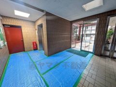 エントランスホール