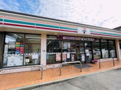 セブンイレブン　前原駅南2丁目店まで徒歩10分