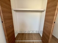 お部屋の中をスッキリと快適に保てるクローゼット付きなので、整理整頓でき気持ちよく過ごせますね＾＾