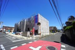 北側約5.7ｍの公道に面しています＾＾