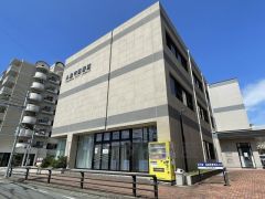 糸島市図書館