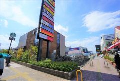 ウエストコート姪浜店