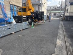 南西側約4.5ｍの公道に面しています。