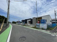 前面道路幅員6.2ｍ＾＾車の出し入れもスムーズ＾＾