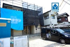 土地面積55坪。カースペース3台（車種による）。最新の設備で気持ちの良い新生活を送りませんか＾＾