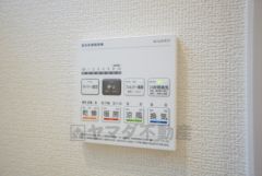 浴室暖房乾燥機には、暖房、乾燥、涼風、換気の4つの機能が付いています。タイマー付きです。換気・雨の日の洗濯も安心です＾＾