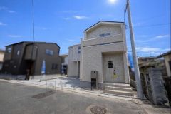 大型車の通行が少なく、騒音や振動が少ないので静かで快適な生活を送れます。