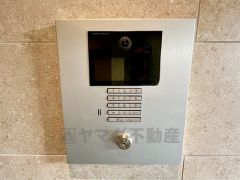 オートロック。