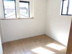 2面採光を確保した爽やかな風を感じて起きる朝は、快適生活の始まりに。