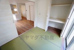 リビングからの続き間として和室をご用意しました＾＾