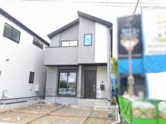 カースペースは2台分。