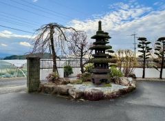 本格日本庭園（池・石橋・灯篭付き）