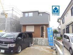 福岡市内や糸島方面へのアクセスに便利な202号線から一本入った閑静な住宅街＾＾