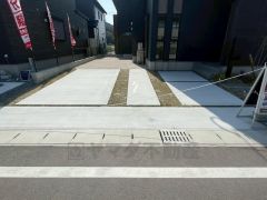 カースペースは並列で2台分＾＾