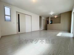 17帖のゆとりのあるリビングです＾＾