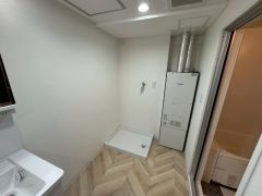 室内洗濯機置き場。