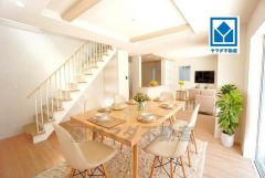 （家具はCGによるイメージとなります。）完成しました＾＾内覧受付中です。お気軽にお問い合わせください＾＾