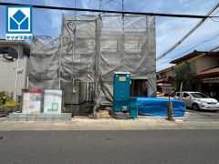 南角地で陽当たり良好　LDKは25帖