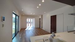 家族が集まる開放的なリビング。思い思いの時間を過ごしたり、家族みんなで食事をしたり、素敵な団らんの場になりますね＾＾