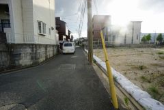 南西側約4.5ｍの公道に面しています。