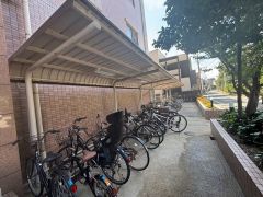屋根付き駐輪場