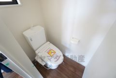 1階2階の2ヶ所にトイレがありますので、忙しい朝にもゆとりが生まれますね＾＾