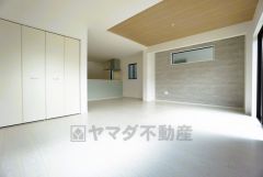 広々としたLDKは13.72帖プラス8.28帖＾＾
