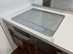 IHクッキングヒーターは火を使わないため、火災の発生リスクを抑えることが出来ます。汚れてもサッとふけてお掃除らくらく＾＾