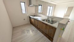 キッチン全体写真。