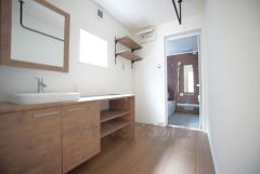 洗面室には室内物干し付き＾＾雨の日や花粉の季節の洗濯も安心です＾＾洗濯機から取り出してすぐに干せるのも嬉しいですね＾＾