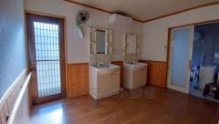 母屋洗面室
