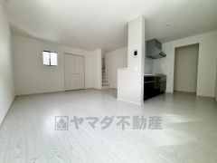 導線が考えられたリビングダイニングなので忙しい時間でも効率よく動けますね＾＾慌ただしい朝の時間も安心です。